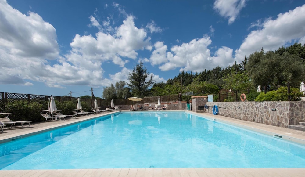 

Cagliari - Roma - Happy Village & Camping