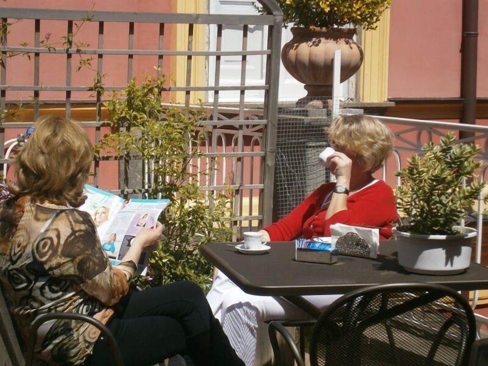 

Torino - Meta - The Secret Garden Relais