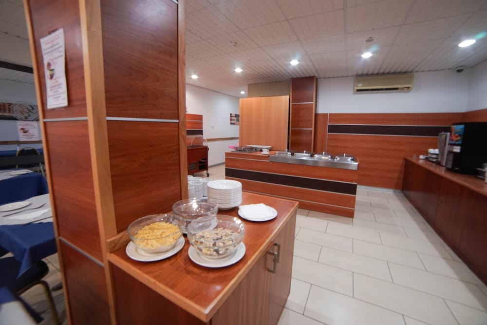 

Bari - Mellieha - Qawra Point Holiday Complex