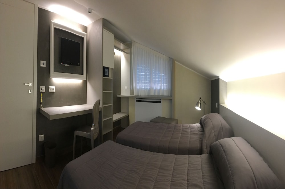 

Catania - San Marco in Lamis - Hotel Fini