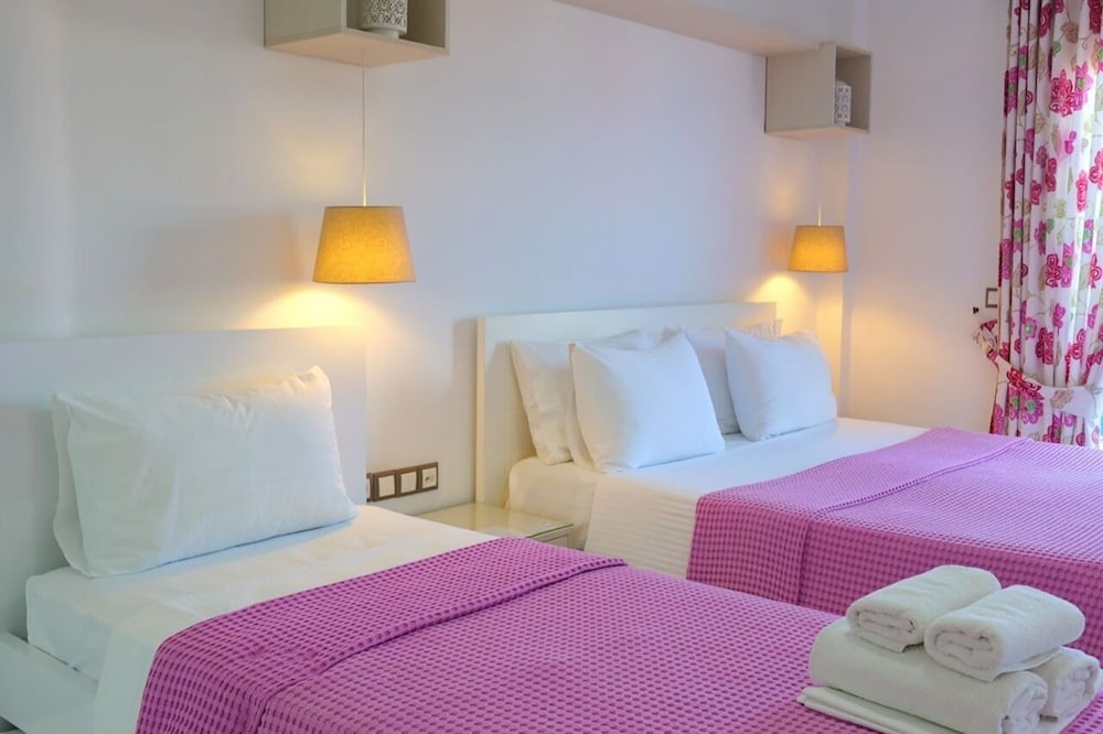

Torino - Ksamil - Hotel Mira Mare
