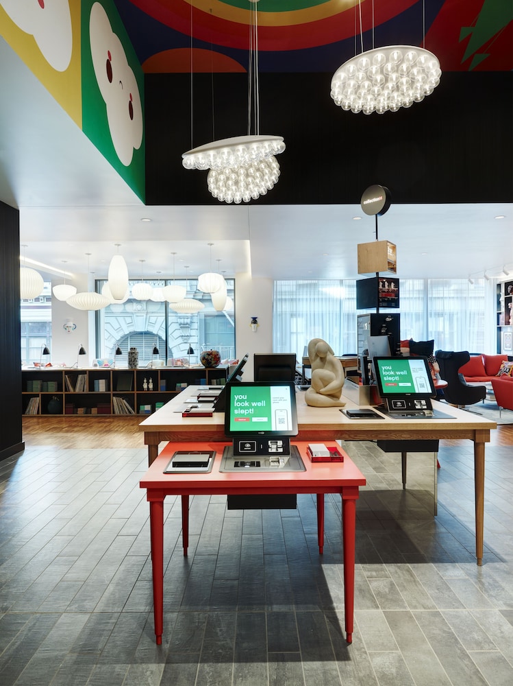 

Bologna - Key Biscayne - citizenM Miami Brickell