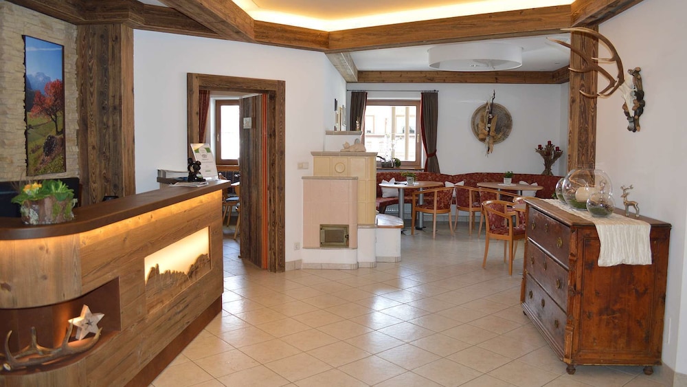 

Milano - Valdaora - Hotel Trenker