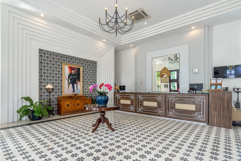 

Napoli - Sanur Beach - Inna Bali Heritage Hotel