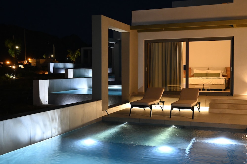

Catania - Stavros - Kavos Hotel & Suites