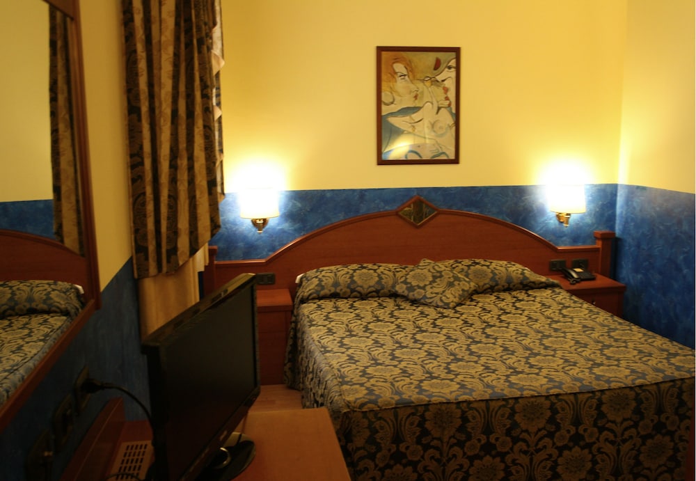 

Olbia - San Giuliano Milanese - Hotel Majestic