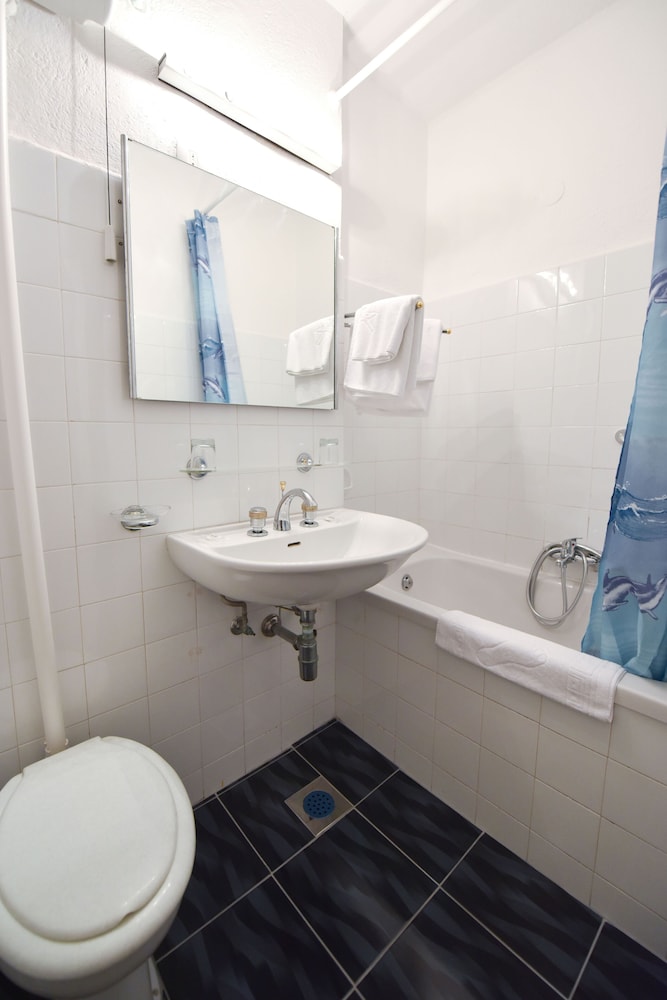 

Milano - Hvar, Lesina - Hotel Sirena Hvar