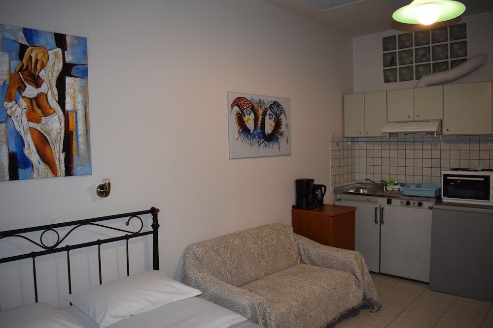 

Verona - Creta Ovest - Chania, Grecia - Alena Apartments