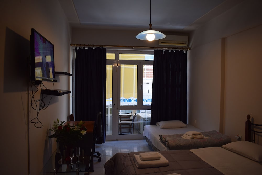 

Verona - Creta Ovest - Chania, Grecia - Alena Apartments