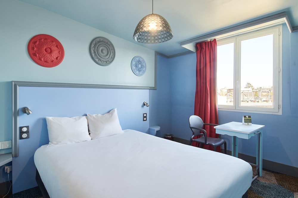 

Olbia - Noisy-le-Grand - B&B HOTEL Saint-Maur Créteil