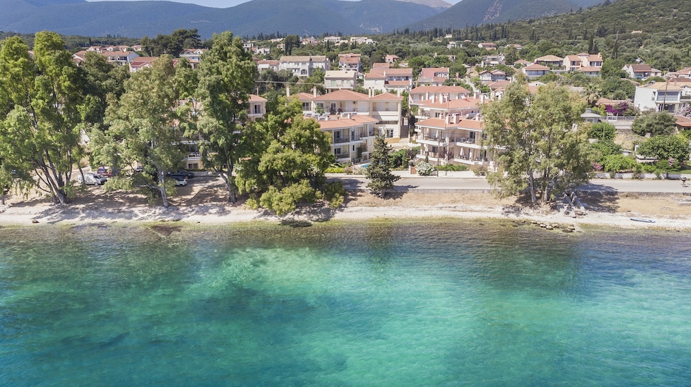 

Roma - Agia Efimia - Meliti Waterfront Suites