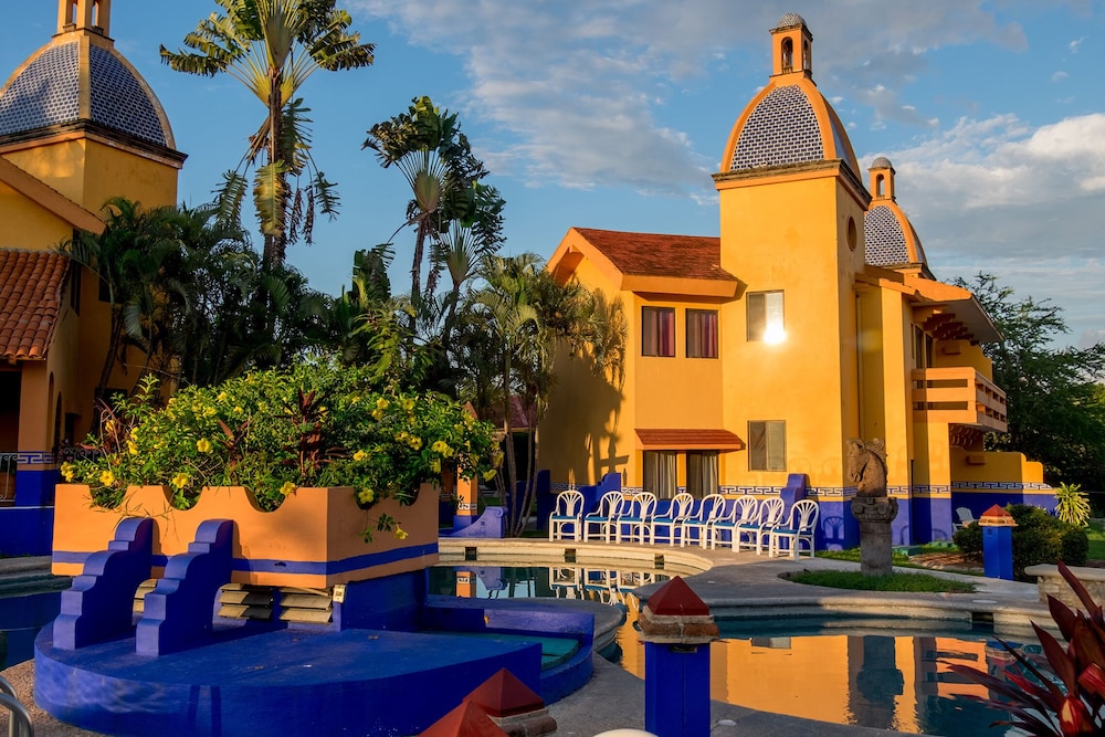 

Roma - Bucerías - Canadian Resort Vallarta