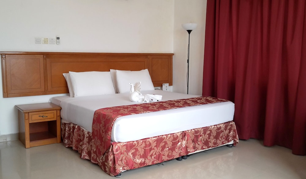 

Milano - Salalah - Samharam Resort Salalah