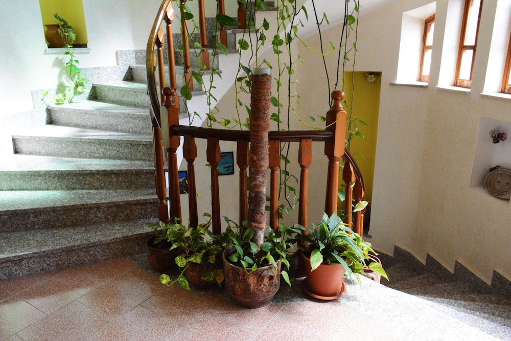 

Bologna - Roccella Jonica - Castelvetere Hotel