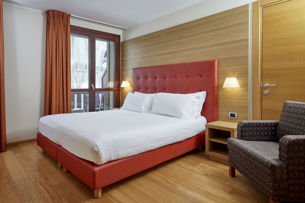 

Comiso - Passo del Tonale - Blu Hotel Acquaseria