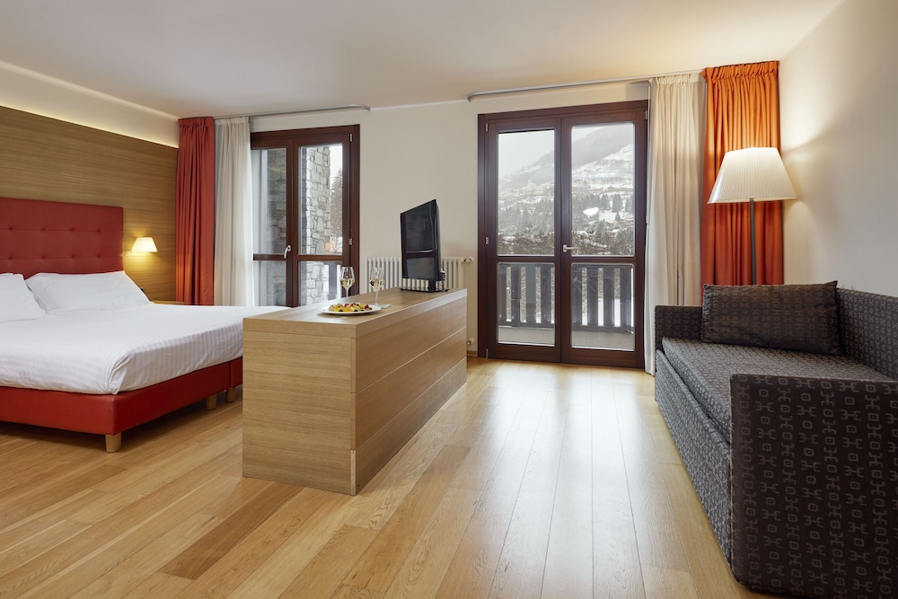 

Roma - Ponte di Legno - Blu Hotel Acquaseria