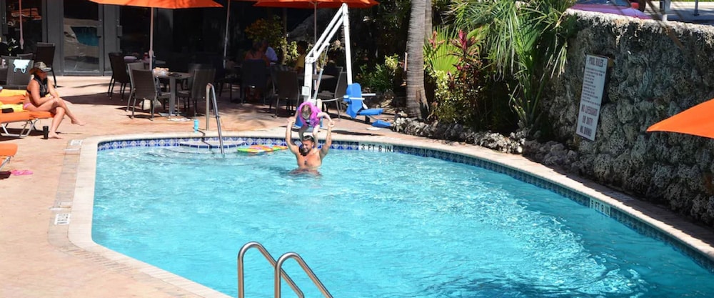 

Milano - Fort Lauderdale - Sea Club Ocean Resort