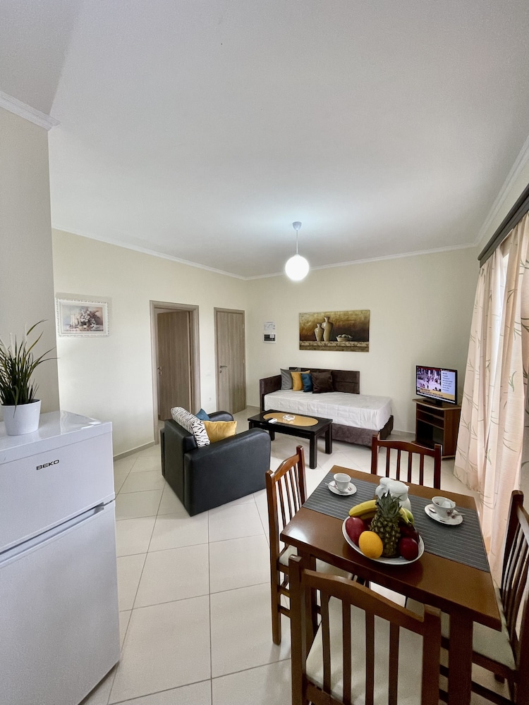 

Roma - Sarandë - Relax Apts Saranda