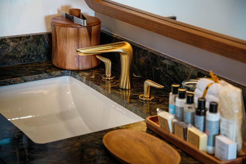 

Bari - Puerto Morelos - Ventus Ha at Marina El Cid Spa & Beach Resort