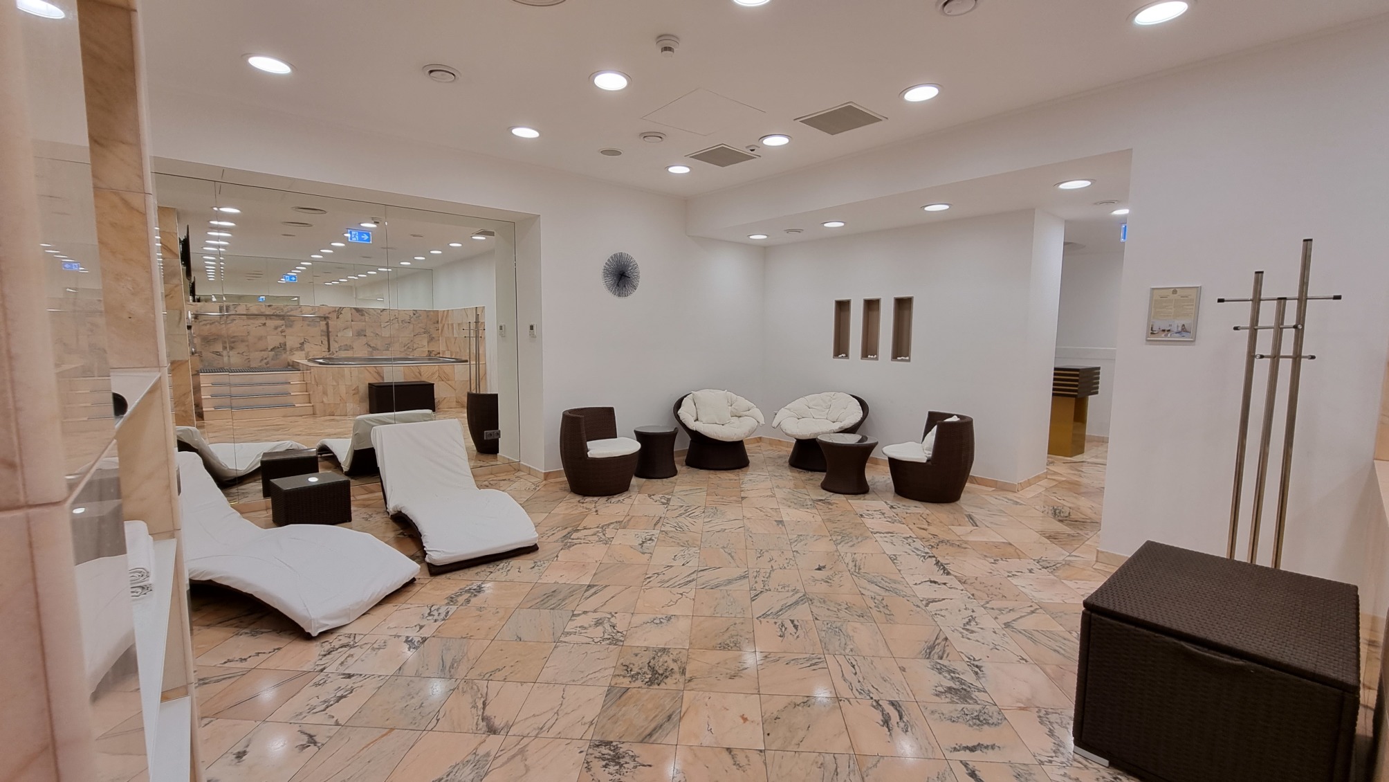 

Roma - Praga, Aeroporto Václav Havel - Hotel Savoy Prague