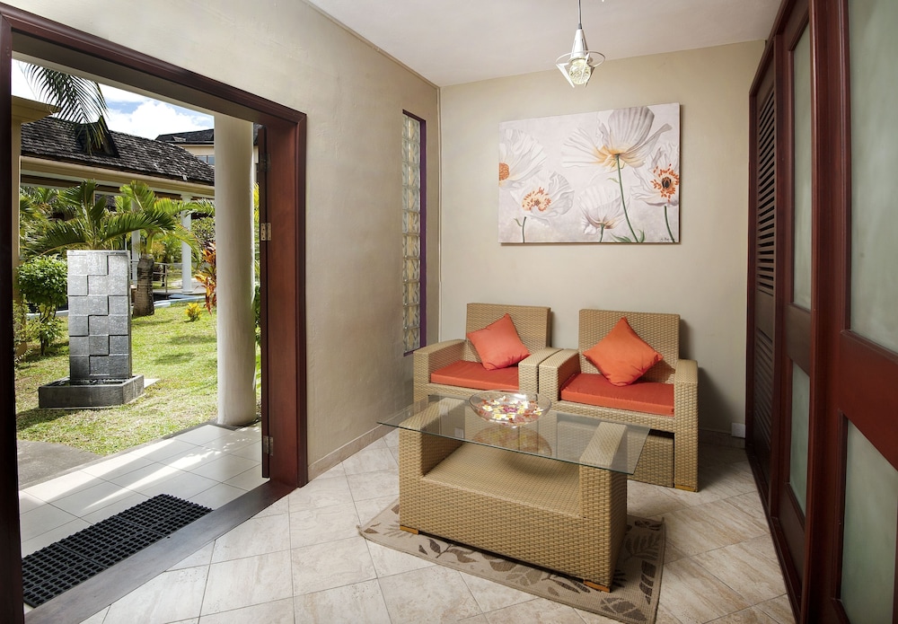 

Roma - Poste Lafayette - Jalsa Beach Hotel & Spa