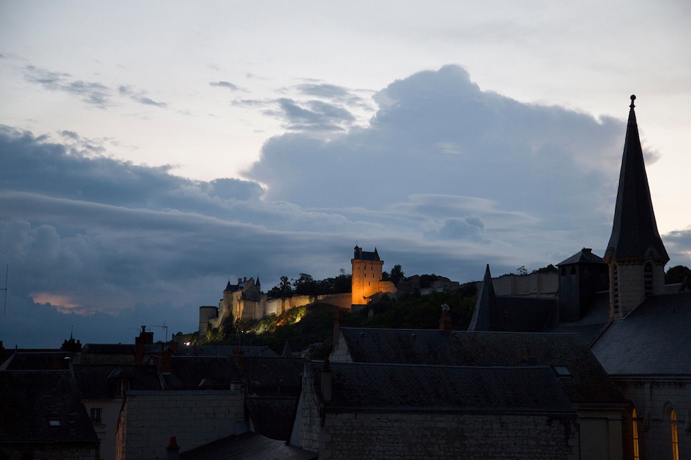

Roma - Chinon - BRIT HOTEL Le Lion d'Or CHINON