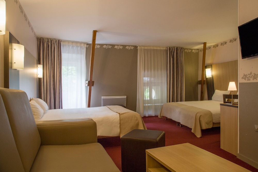 

Roma - Chinon - BRIT HOTEL Le Lion d'Or CHINON