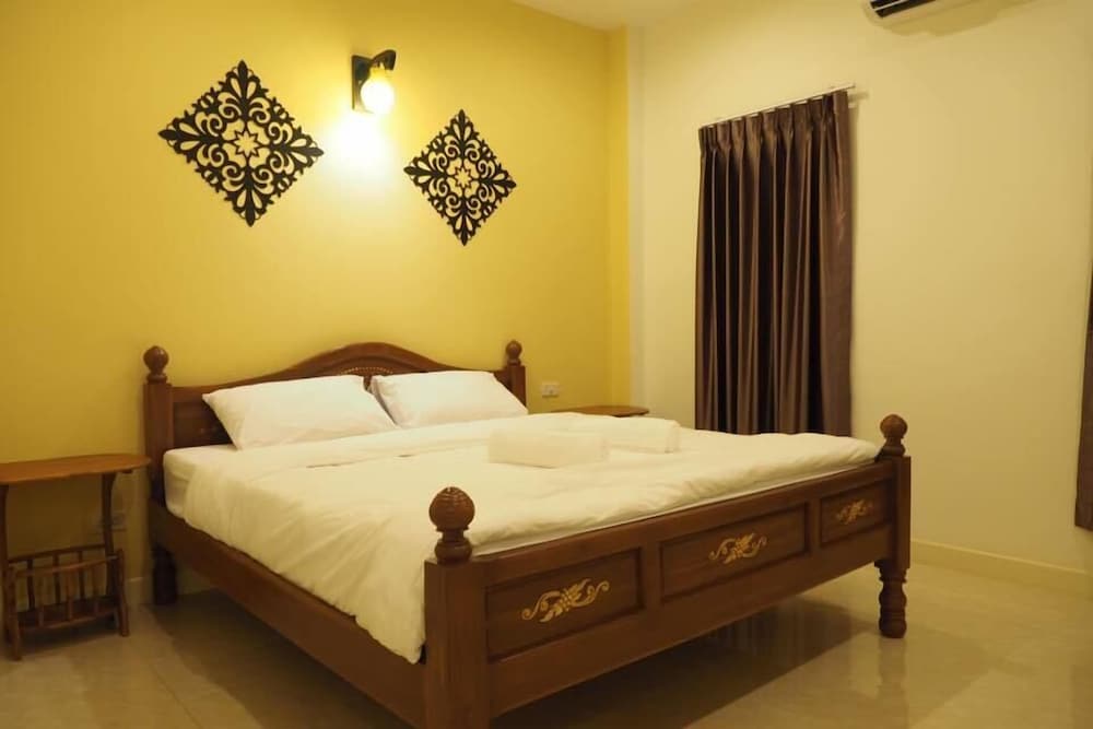 

Milano - Khao Lak - Bai Bai Home
