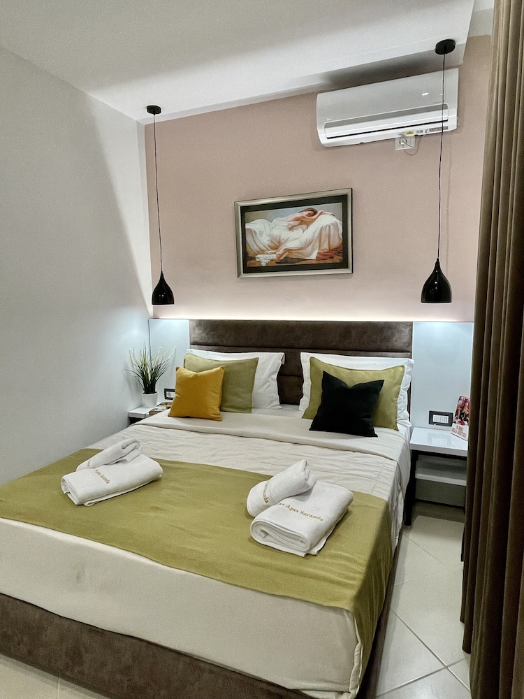 

Milano - Sarandë - Relax Apts Saranda