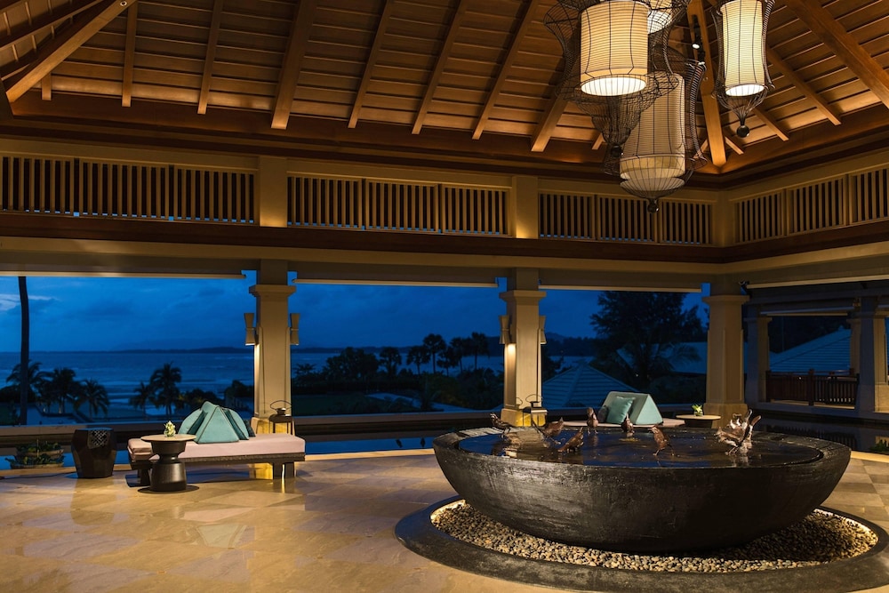 

Roma - Layan Beach - Phuket Marriott Resort and Spa, Nai Yang Beach