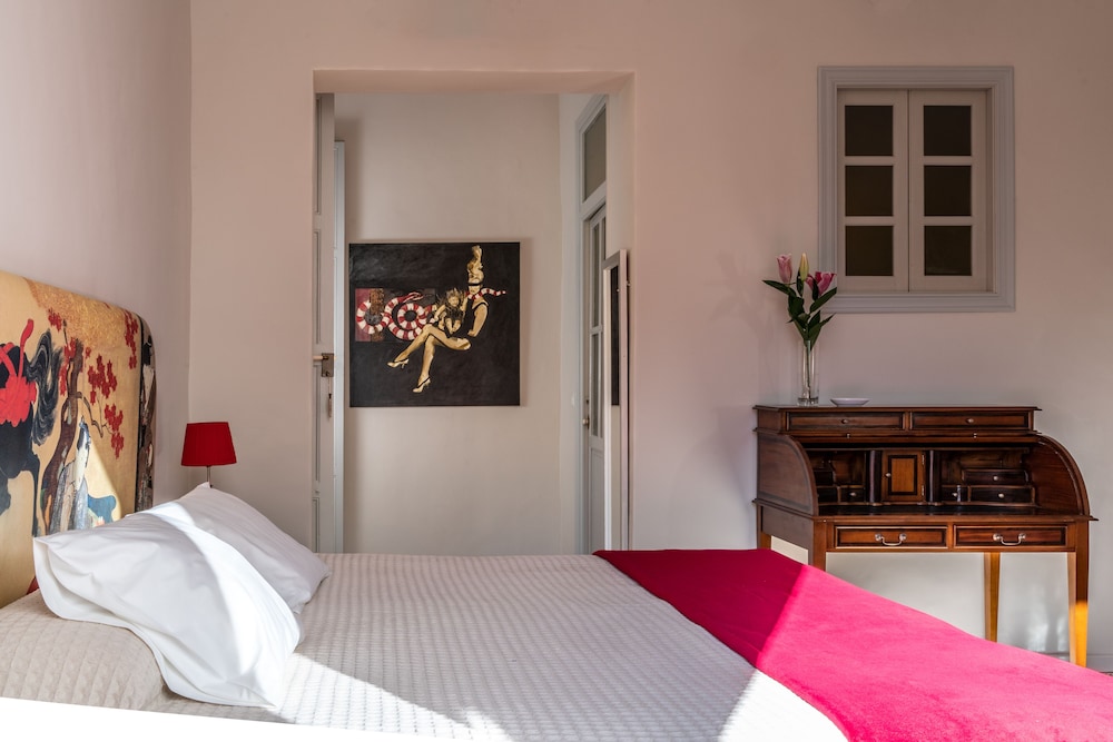 

Roma - Jávea - Art Boutique Hotel Chamarel