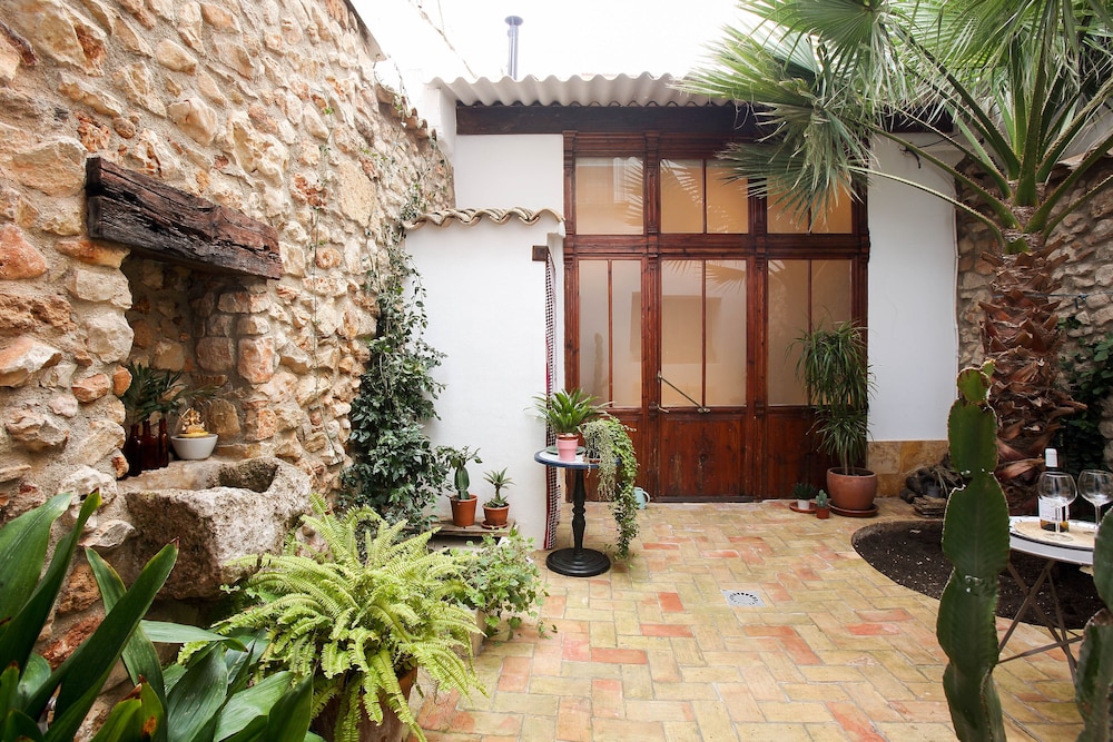 

Bari - Jávea - Art Boutique Hotel Chamarel