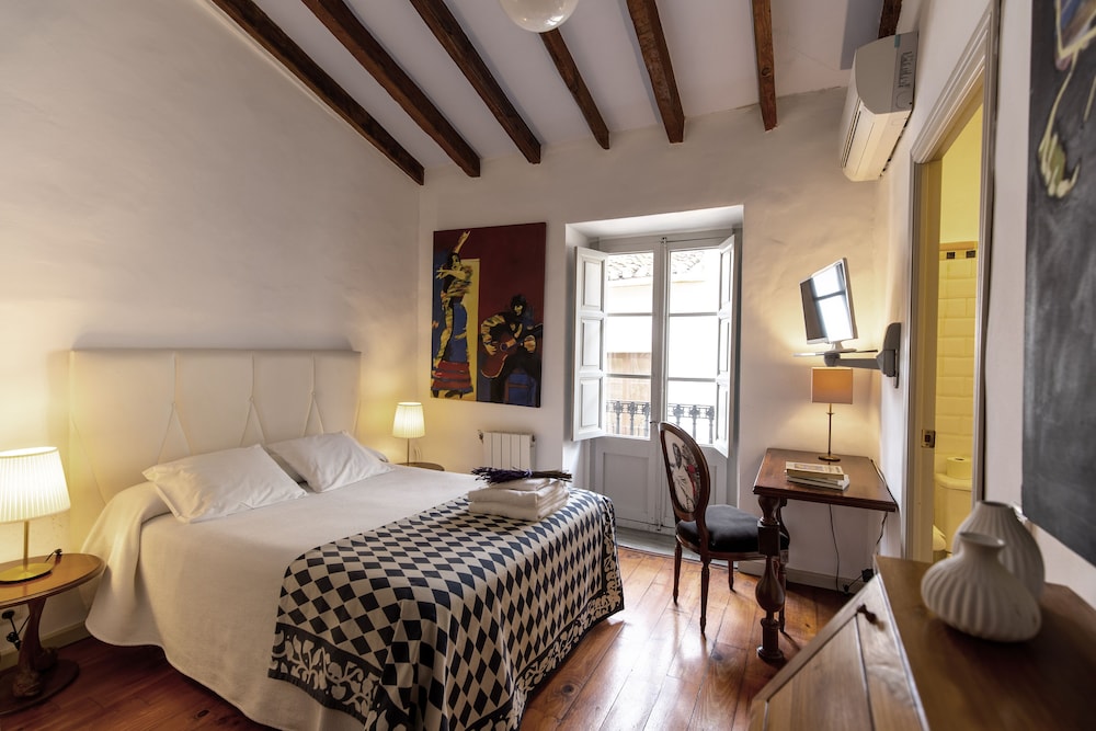 

Catania - Jávea - Art Boutique Hotel Chamarel