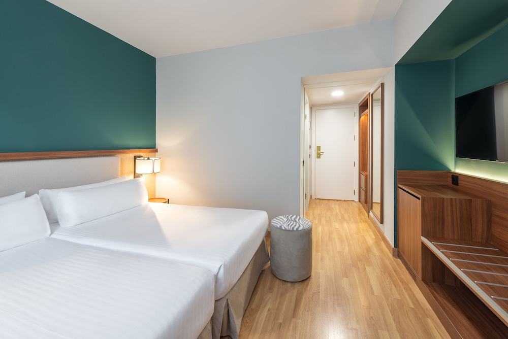 

Bari - Elche - Hotel Elche Centro , affiliated by Melia