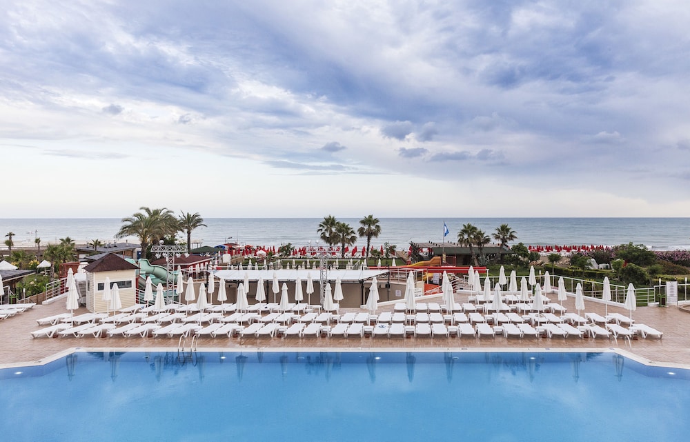 

Bologna - Belek - Clover Magic Seagate Belek