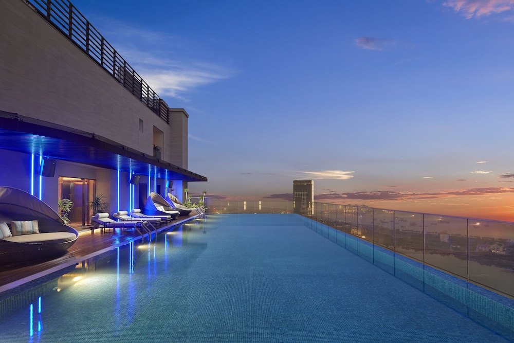 

Milano - Ha Long - THE WATSON PREMIUM HALONG HOTEL