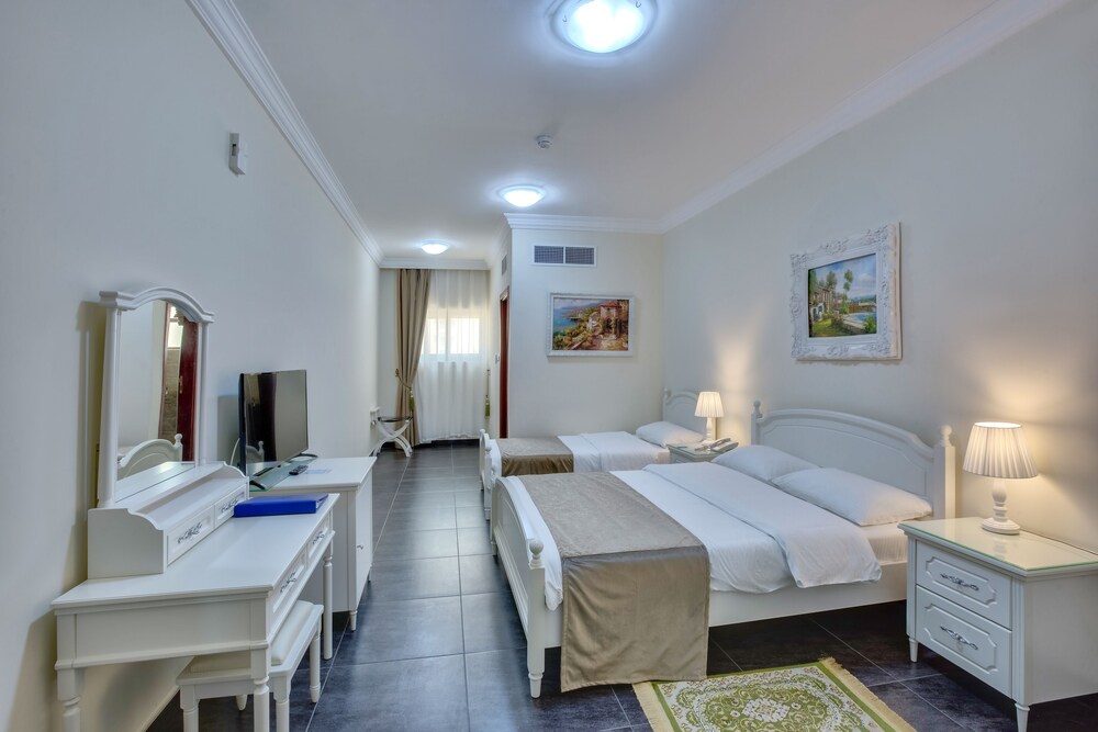 

Catania - Sharjah - Royal Hotel
