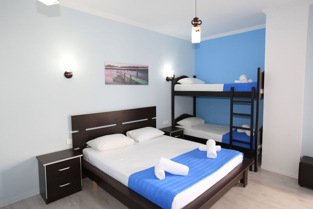 

Pisa - Sarandë - Hotel Keos