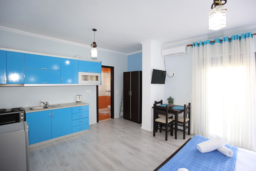 

Roma - Sarandë - Hotel Keos