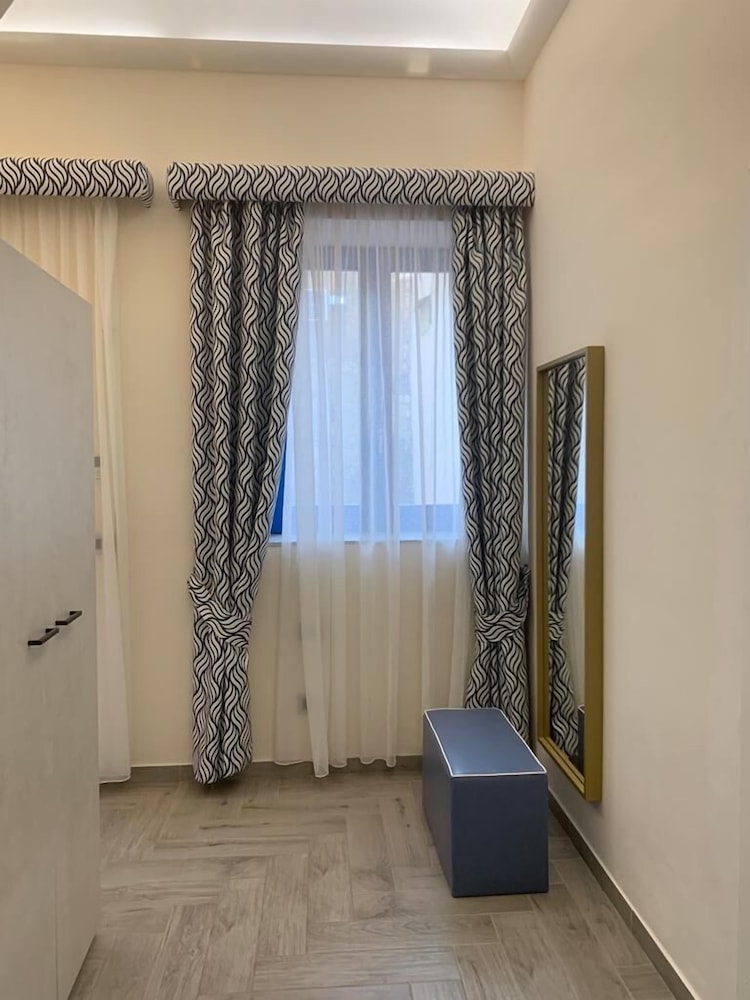

Bologna - Salina - Hotel L'Ariana ISOLE EOLIE - UNA Esperienze
