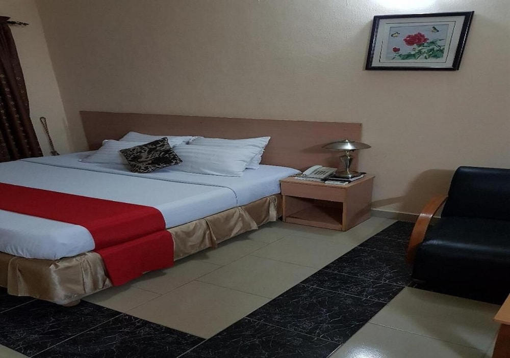 

Verona - Abuja - Citilodge Abuja
