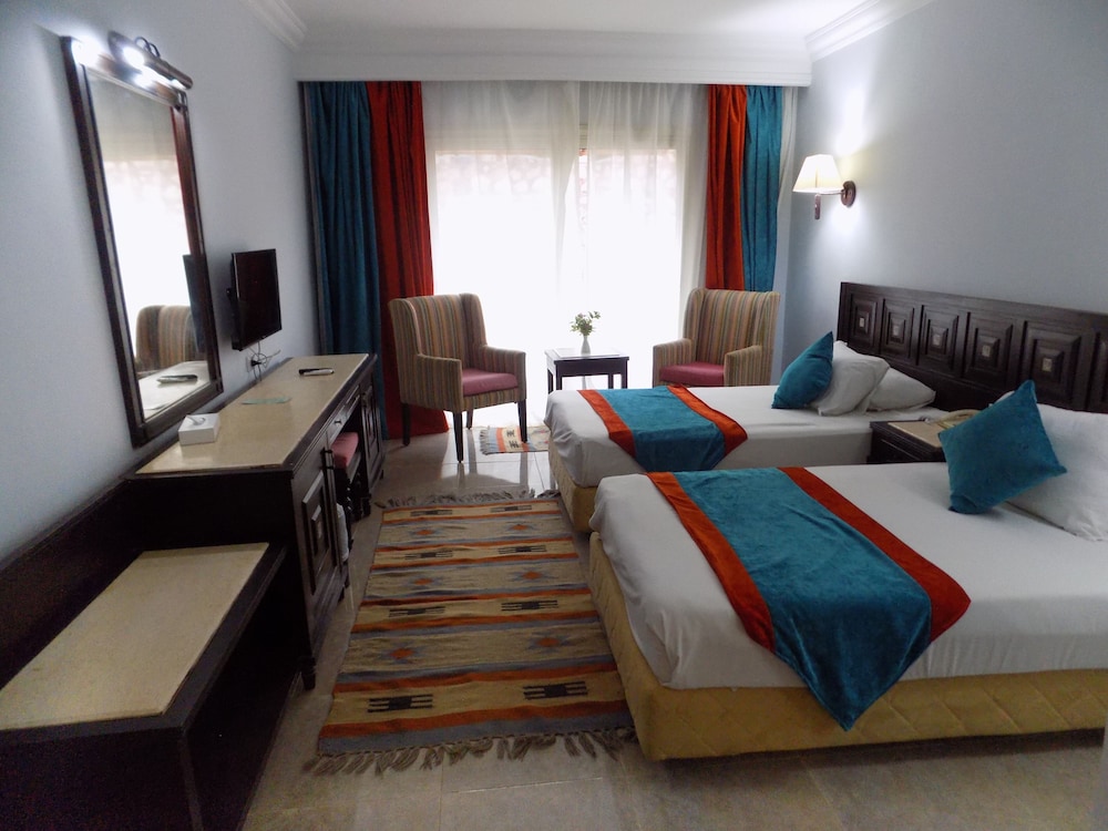

Genova - Sharm El Sheikh - Turquoise Beach Hotel
