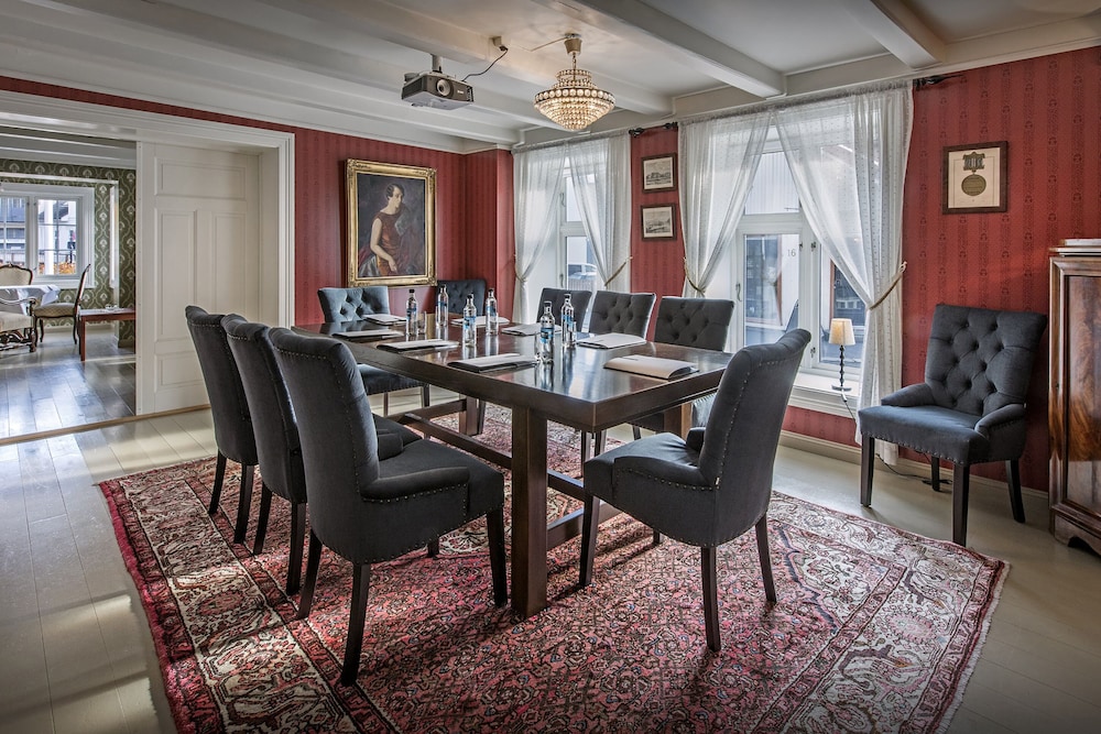 

Roma - Sandefjord - Hotel Kong Carl - Unike Hoteller