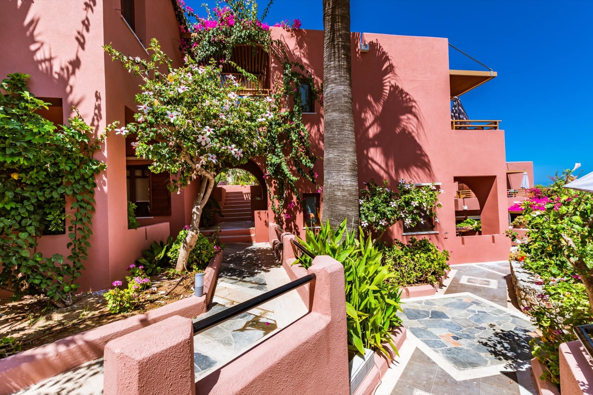 

Verona - Soúda - Anais Collection Hotels & Suites