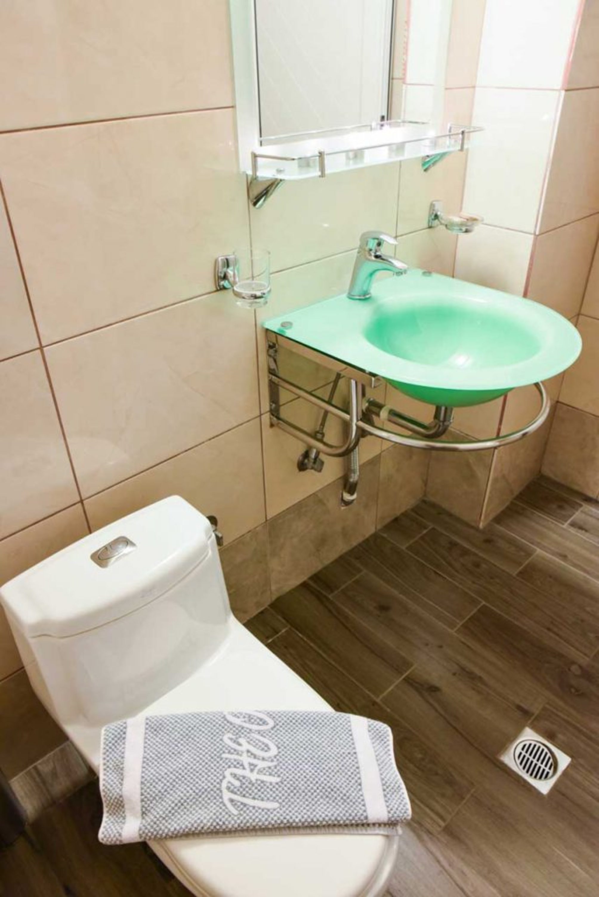 

Verona - Platanias (Crete) - Eurohotel Theo Hotel