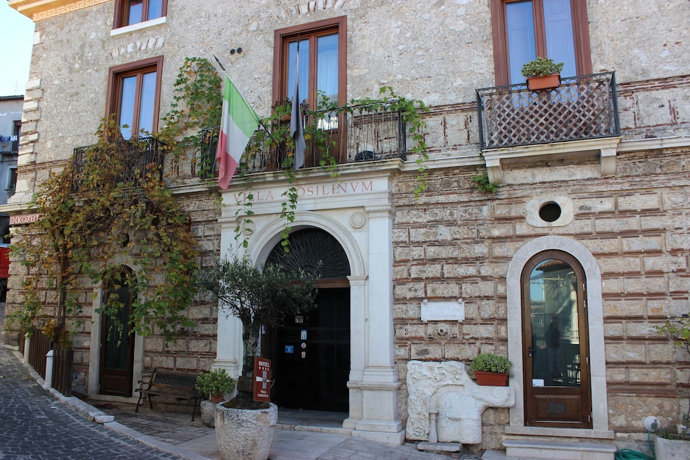 

Roma - Montesano Sulla Marcellana - Villa Cosilinum