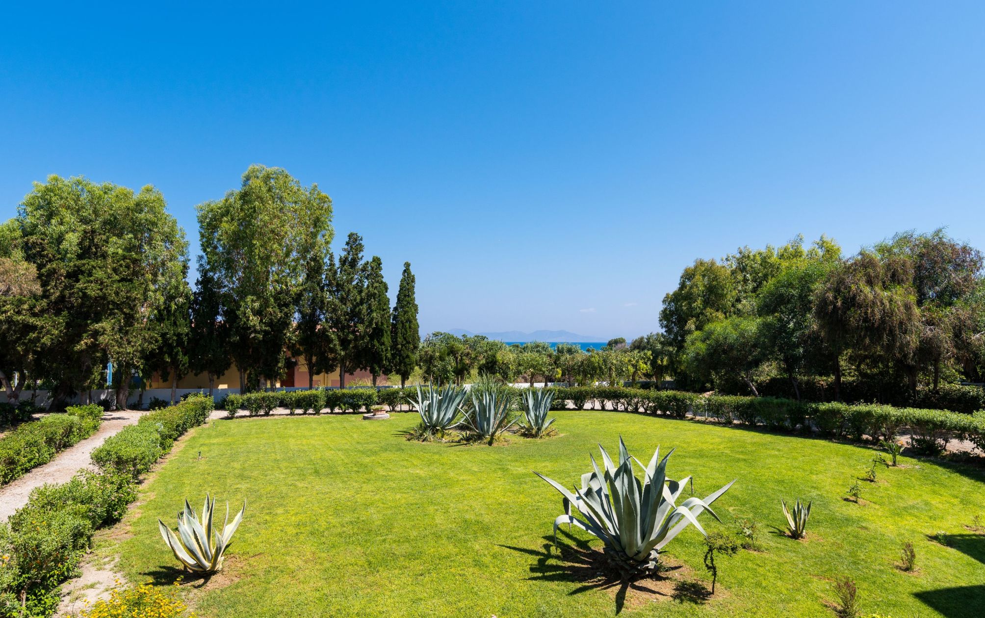 

Milano - Theologos, Rhodes - Sabina Hotel