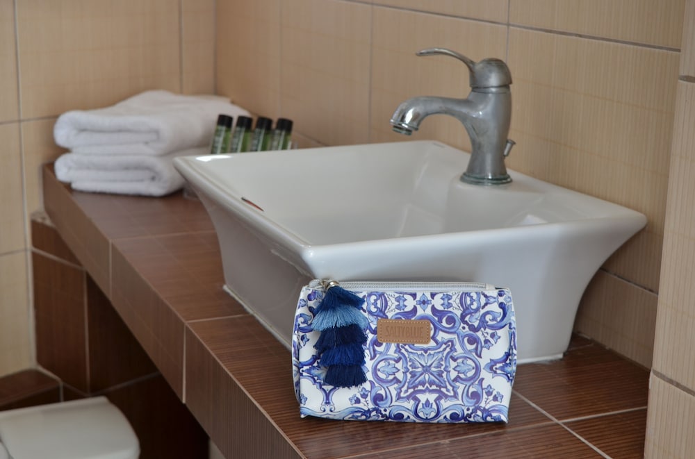 

Bari - Kallithea Halkidikis - Greek Pride Aithrion Hotel
