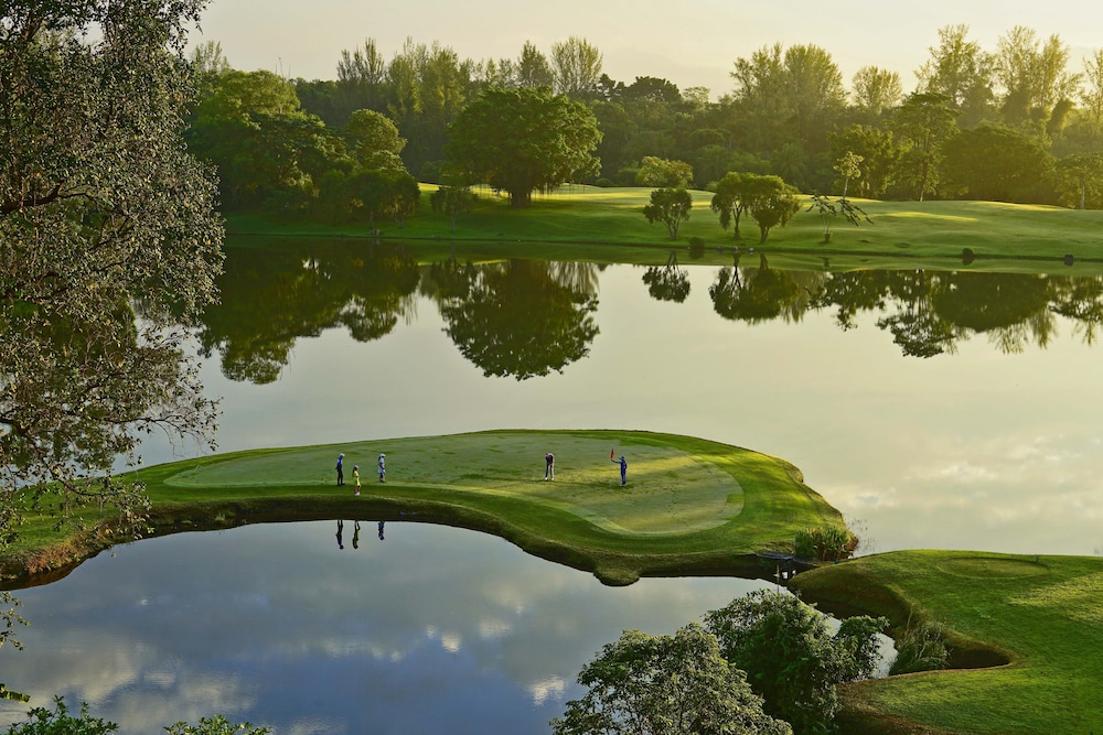 

Catania - Sa Khu - Blue Canyon Country Club