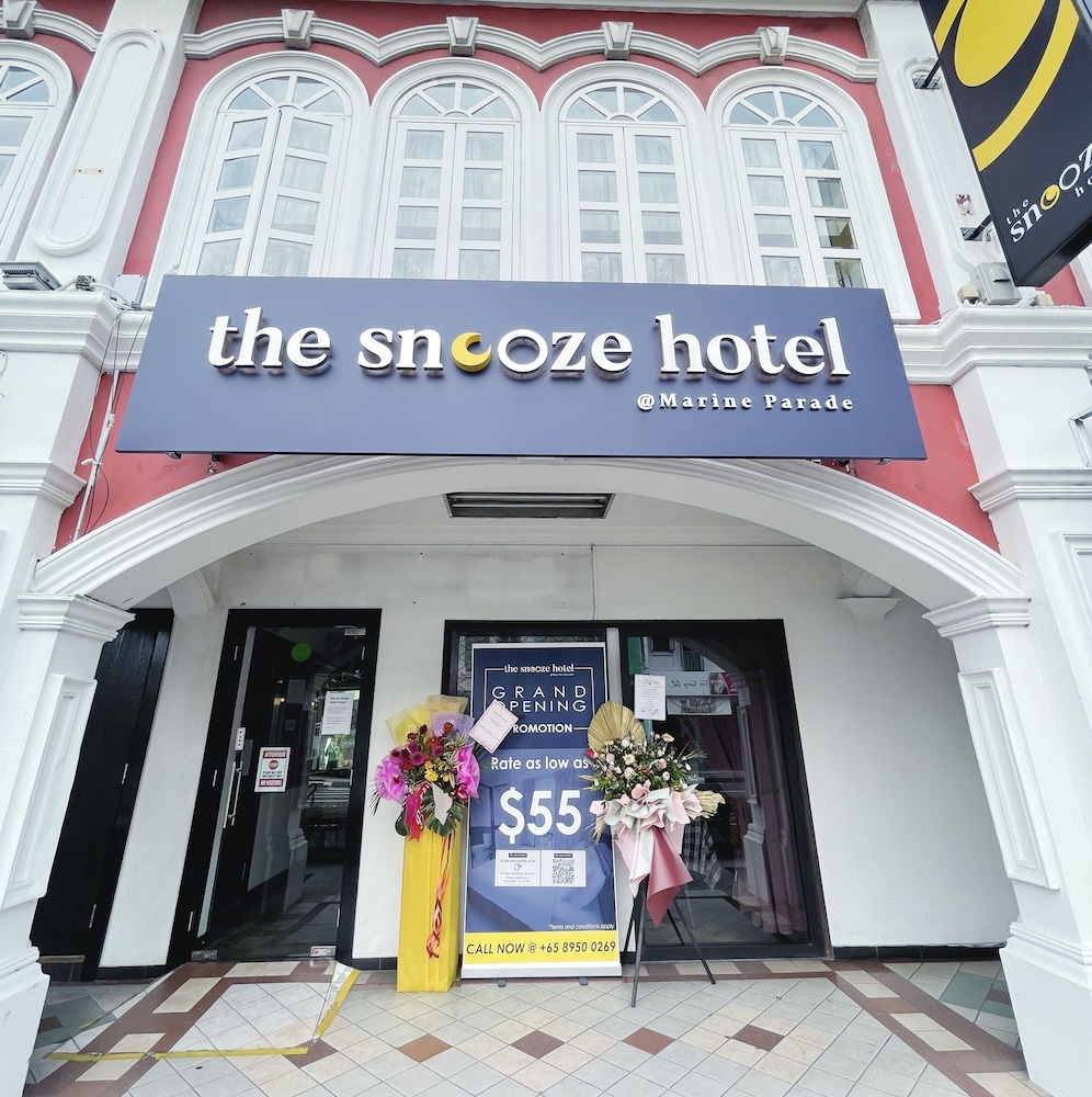 

Roma - Singapore - The Snooze Hotel Marine Parade